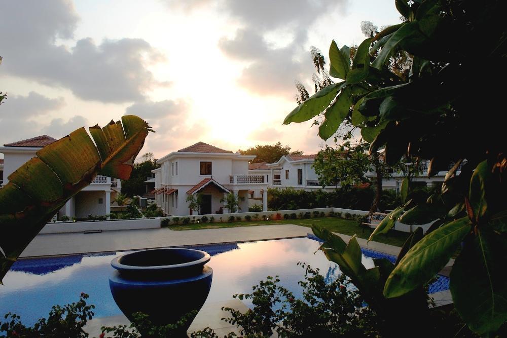 Pinto Rosario Square Resort Ucassaim Экстерьер фото