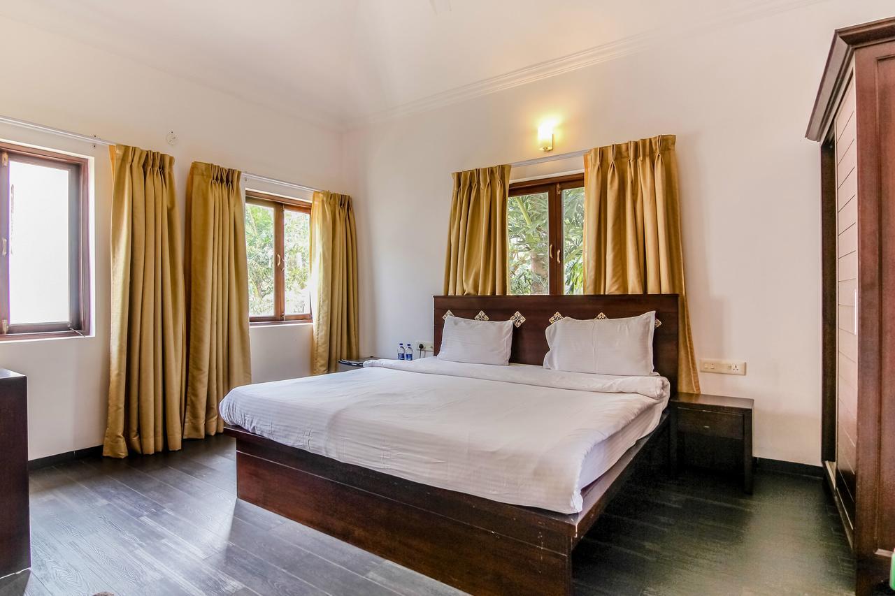 Pinto Rosario Square Resort Ucassaim Экстерьер фото